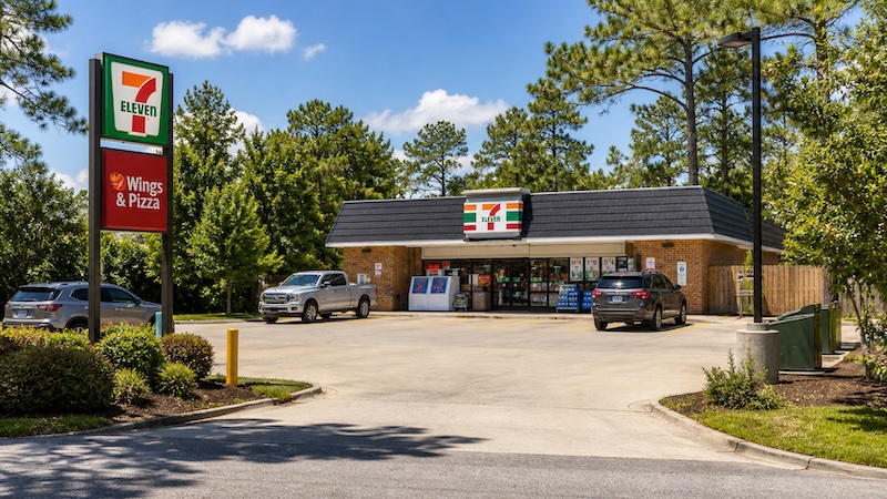 NNN 7-Eleven Corporate Manteo Nags Head NC