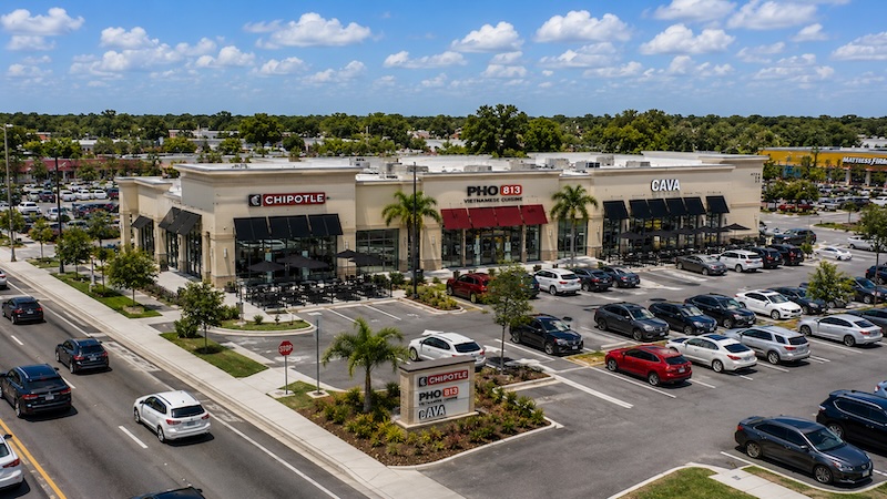 NNN Chipotle / Pei Wei / Zoë's Kitchen Strip Center Orlando, FL
